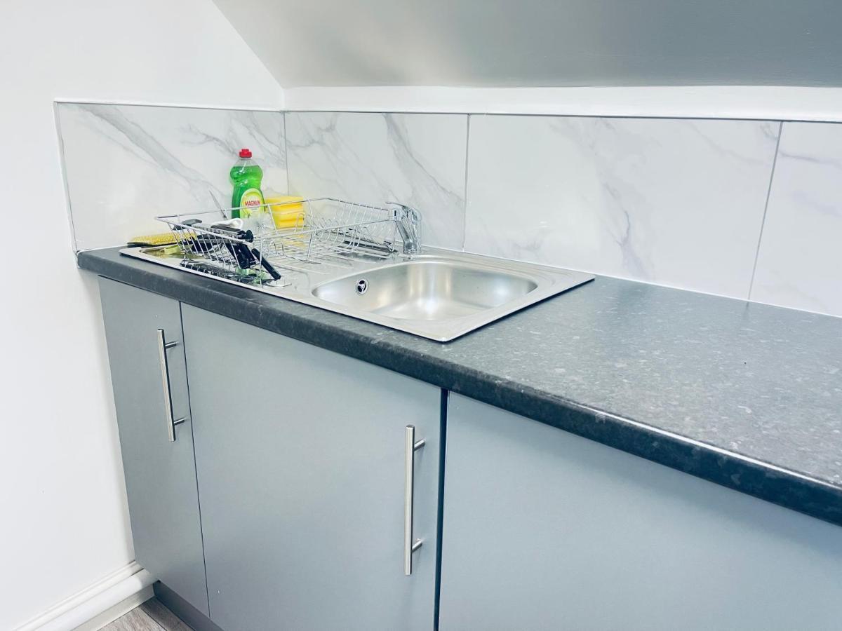 1 Bed Apartment With 2 Beds 1 Double Plus 1 Single Birmingham Dış mekan fotoğraf